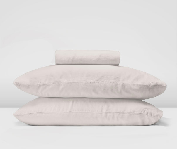 The Best Bed Sheets in Canada | Silk & Snow Canada