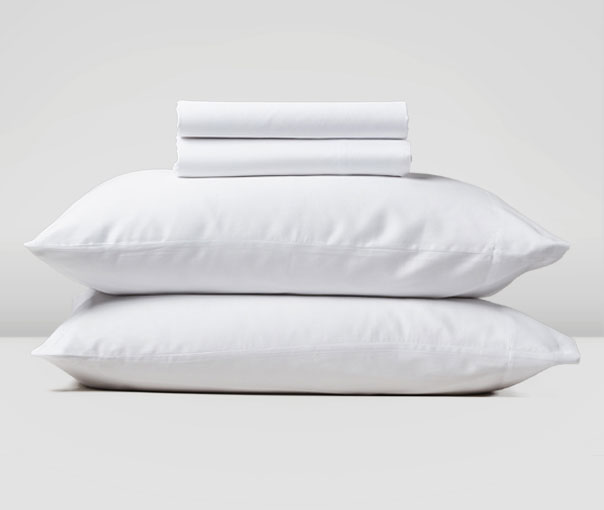 The Most Comfortable Bed Sheets - Silk & Snow