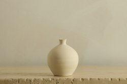 Vase artisanal S&S par Solem Ceramics